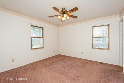 308 Suffield Ct, Geneva, IL 60134 photo 9