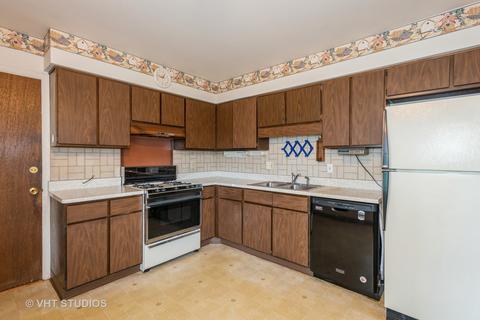 308 Suffield Ct, Geneva, IL 60134 photo 5