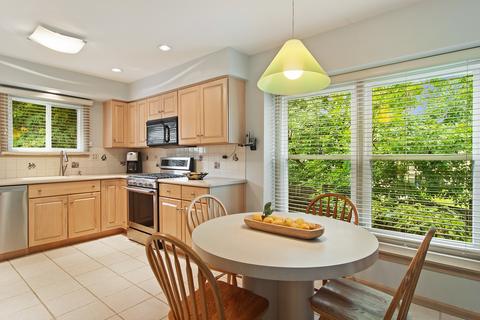 824 Tanglewood Dr, Wheeling, IL 60090 photo 5