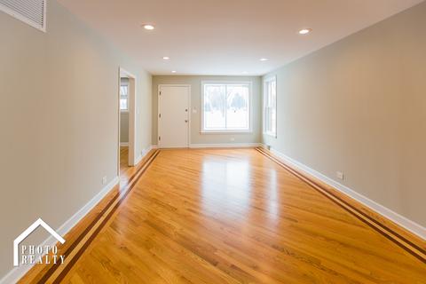 4049 Ruby St, Schiller Park, IL 60176 photo 2