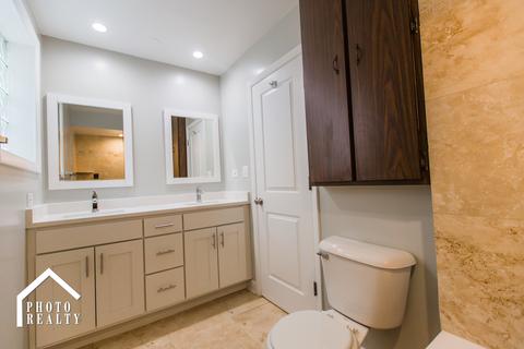4049 Ruby St, Schiller Park, IL 60176 photo 18