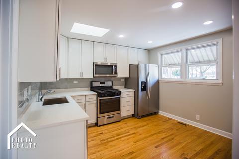4049 Ruby St, Schiller Park, IL 60176 photo 7