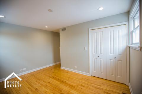 4049 Ruby St, Schiller Park, IL 60176 photo 10