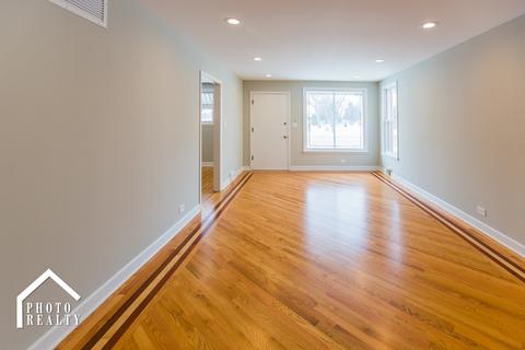 4049 Ruby St, Schiller Park, IL 60176 photo 4
