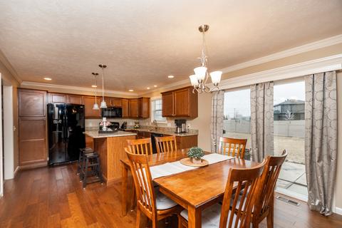 1270 Duck Horn Dr, Normal, IL 61761 photo 12