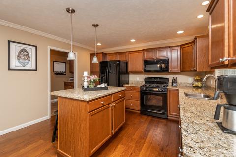 1270 Duck Horn Dr, Normal, IL 61761 photo 13
