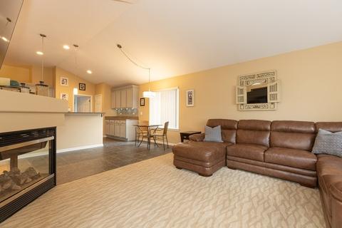 3141 Thunderbird Ct, Aurora, IL 60503 photo 16