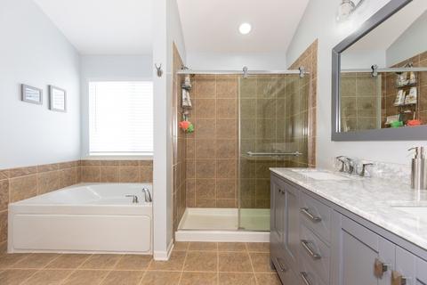 3141 Thunderbird Ct, Aurora, IL 60503 photo 20
