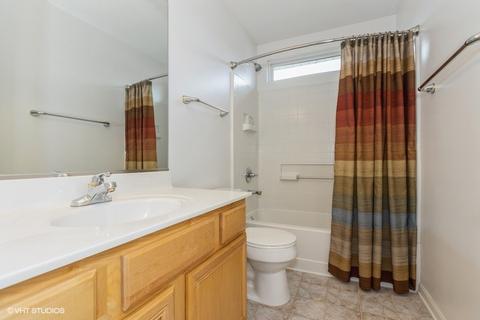 3141 Thunderbird Ct, Aurora, IL 60503 photo 22
