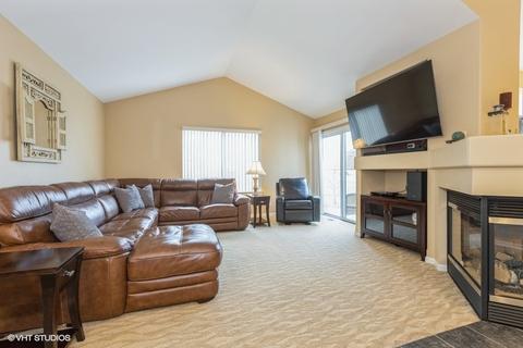 3141 Thunderbird Ct, Aurora, IL 60503 photo 14