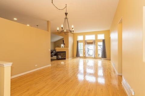 3141 Thunderbird Ct, Aurora, IL 60503 photo 7