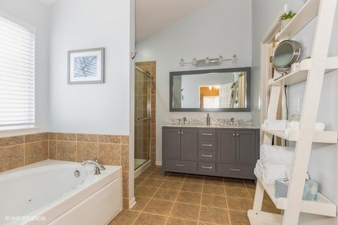 3141 Thunderbird Ct, Aurora, IL 60503 photo 19