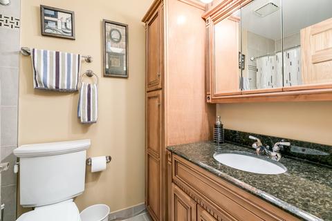 1028 Pear Tree Ln, Wheeling, IL 60090 photo 27