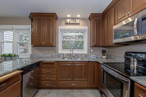 8892 Heatherdowns Rd, Bloomington, IL 61705 photo 21