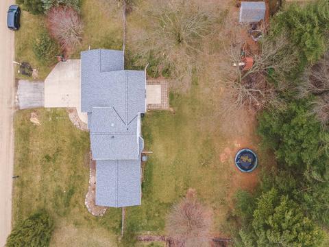 8892 Heatherdowns Rd, Bloomington, IL 61705 photo 3