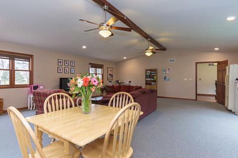 8892 Heatherdowns Rd, Bloomington, IL 61705 photo 18