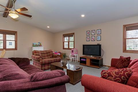 8892 Heatherdowns Rd, Bloomington, IL 61705 photo 17