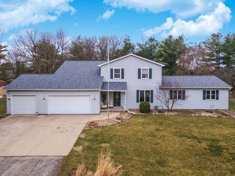 8892 Heatherdowns Rd, Bloomington, IL 61705 photo 1