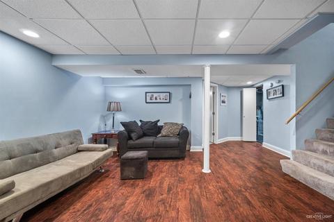 888 Heatherbrook Ct, Wheaton, IL 60189 photo 19