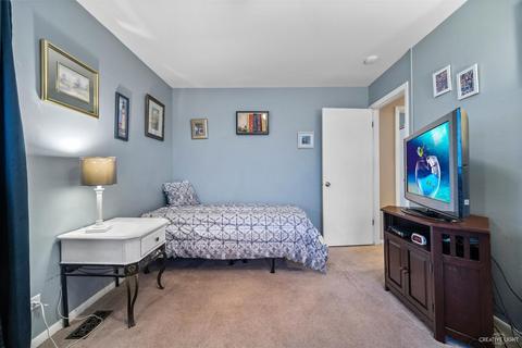 888 Heatherbrook Ct, Wheaton, IL 60189 photo 13