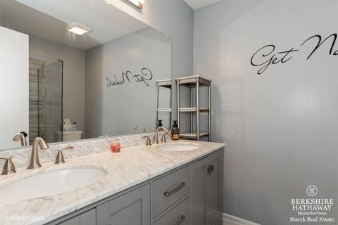 400 Harvard Ln, Bartlett, IL 60103 photo 8