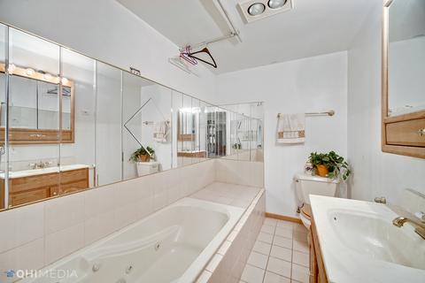 1138 Needham Rd, Naperville, IL 60563 photo 23