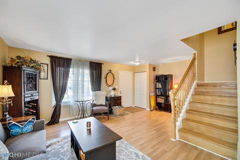 1138 Needham Rd, Naperville, IL 60563 photo 6
