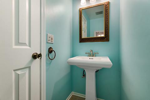 1007 Spring Hill Dr, Northbrook, IL 60062 photo 9