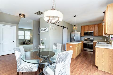 14521 Independence Dr, Plainfield, IL 60544 photo 9