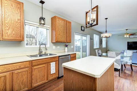 14521 Independence Dr, Plainfield, IL 60544 photo 8