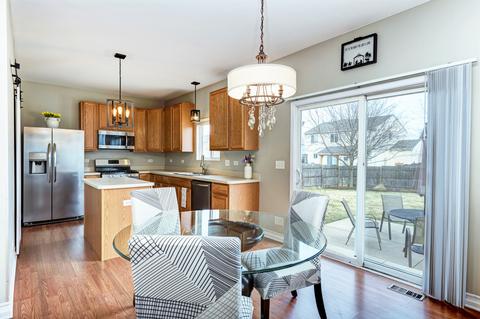 14521 Independence Dr, Plainfield, IL 60544 photo 5