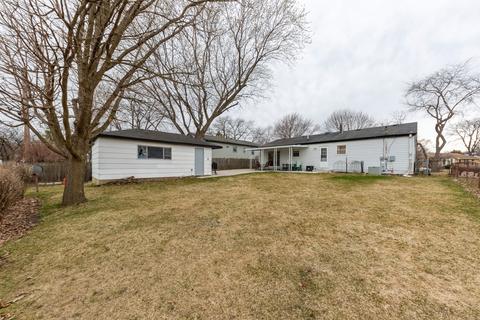 1121 Palm Dr, Wheeling, IL 60090 photo 20