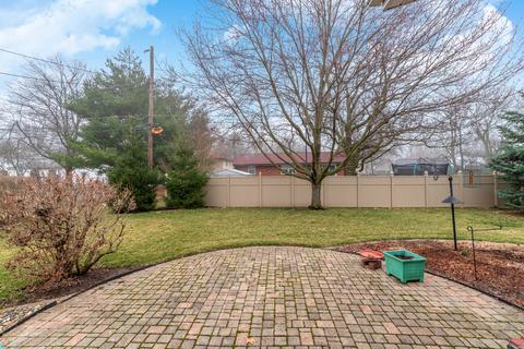 813 S Cottage Ave, Normal, IL 61761 photo 37