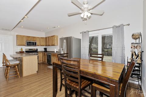 5318 W Highland Dr, Mchenry, IL 60050 photo 5