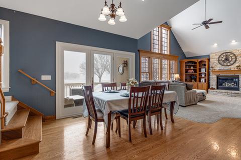 1652 Eagle Brook Dr, Geneva, IL 60134 photo 8
