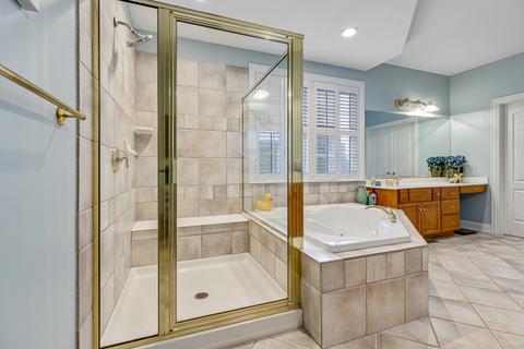 1652 Eagle Brook Dr, Geneva, IL 60134 photo 20