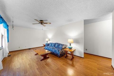 1715 Daisy St, Aurora, IL 60505 photo 4