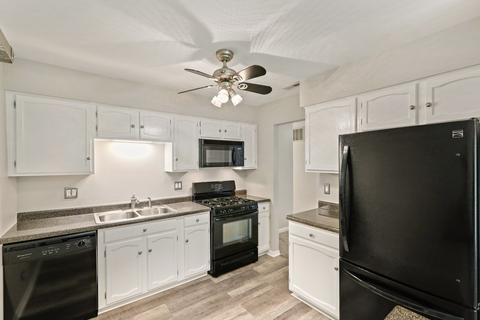 6287 Trinity Ln #2B, Lisle, IL 60532 photo 16
