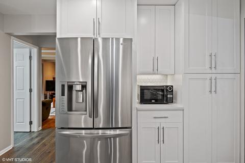 1715 Sequoia Trl, Glenview, IL 60025 photo 4
