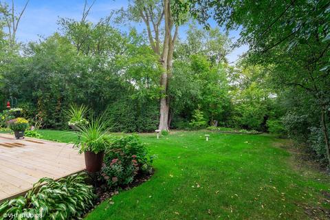 1715 Sequoia Trl, Glenview, IL 60025 photo 25