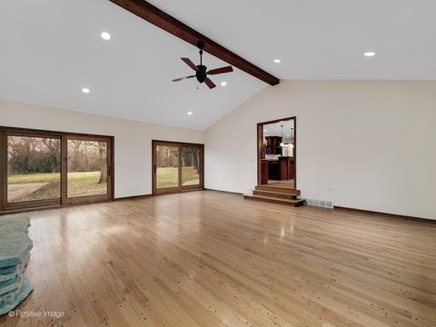 28 W671 Stearns Rd, Bartlett, IL 60103 photo 4