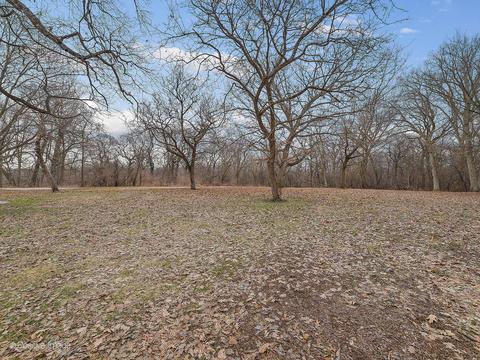 28 W671 Stearns Rd, Bartlett, IL 60103 photo 21