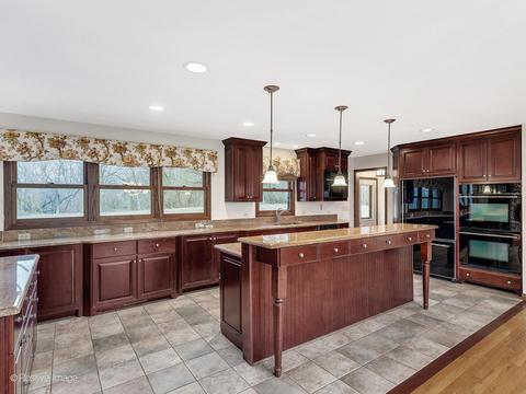 28 W671 Stearns Rd, Bartlett, IL 60103 photo 7