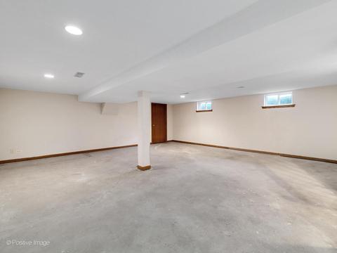 28 W671 Stearns Rd, Bartlett, IL 60103 photo 16