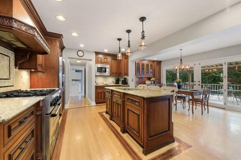 3 Devonshire Dr, Oak Brook, IL 60523 photo 11