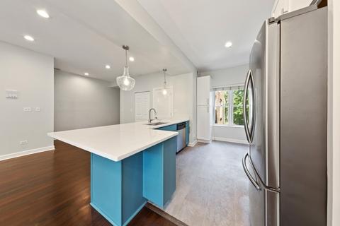 1626 W Juneway Ter #2E, Chicago, IL 60626 photo 5