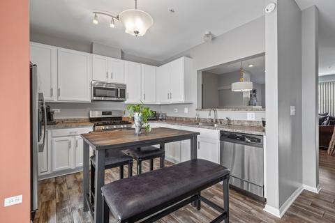 7515 Claridge Dr #D, Bridgeview, IL 60455 photo 6