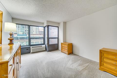 30 E Huron St #1910, Chicago, IL 60611 photo 14