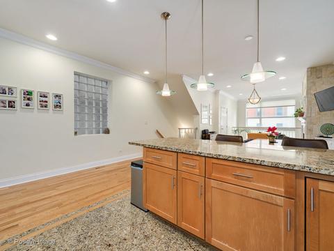 1449 W Augusta St, Chicago, IL 60622 photo 12