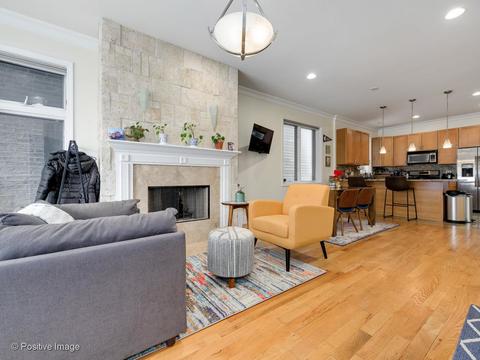 1449 W Augusta St, Chicago, IL 60622 photo 4